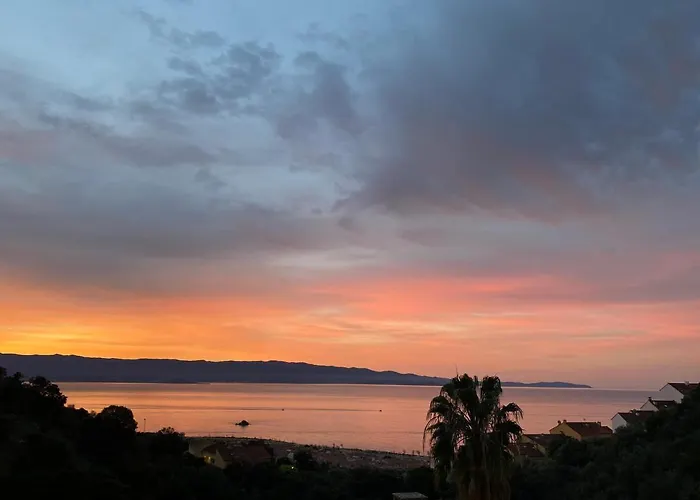 Duplex F4-2 Balcons Face A La * Ajaccio (Corsica)